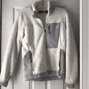 Mountain Hardwear jacket